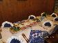 Dieses Brotzeitbrettl auf jedem Tisch wurde von unserem Gastgeber Edi Reinbold, Wirt vom Franziskaner, gespendet